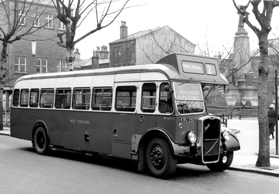  Bristol LWL6B ECW (B39R) 1952 года  (фото 1 из 2)